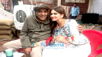 On The Sets Of The Movie Yamla Pagla Deewana Phir Se