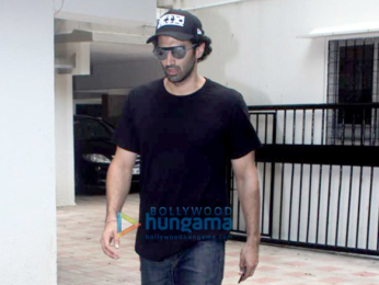 Aditya Roy snapped at Mohit Suri's office