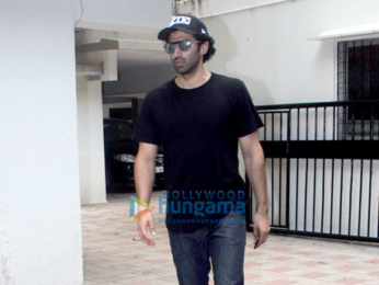 Aditya Roy snapped at Mohit Suri's office