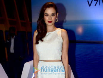 Evelyn Sharma graces the launch of Vivo V7 Plus in Mumbai