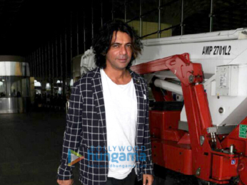 Alia Bhatt, her mother and Sunil Grover snapped at the airport