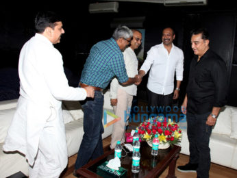 Kamal Haasan meets Delhi's CM Arvind Kejriwal
