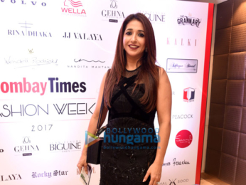 Kiara Advani, Harshvardhan Rane, Shriya Saran, Divya Khosla Kumar, Tusshar Kapoor at Bombay Times Fashion Week