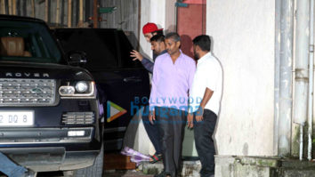 Ranbir Kapoor and Jaya Bachchan spotted at Bandra