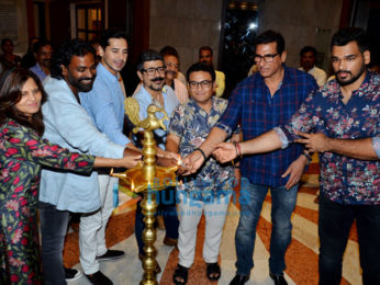 Dino Morea, Mukesh Rishi and others grace the opening of Akhilesh Kumar's art show 'Sochalay'