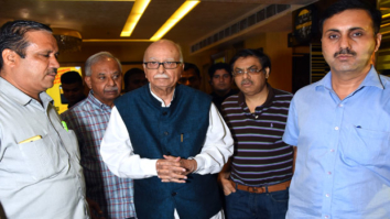 Aamir Khan hosts SPECIAL screening of Secret Superstar for LK Advani in Delhi!