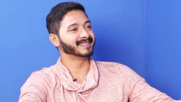“Ajay Devgn Is One Of The Most SECURE Actors In The Industry”: Shreyas Talpade | Rapid Fire | SRK