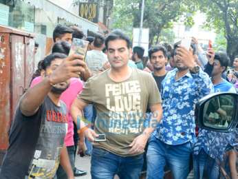 Arbaaz Khan, Malaika Arora and Amrita Arora spotted at Indigo