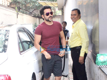 Emraan Hashmi snapped at Vishesh Films office
