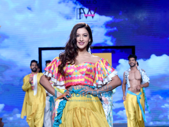 Gauahar Khan walks the ramp at the 'India Beach Fashion Week 2017'