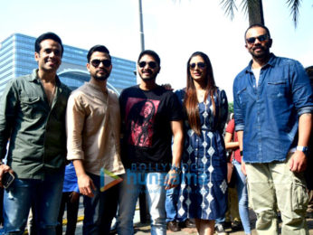 'Golmaal Again' team snapped having lunch