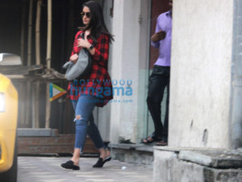 Ileana D'Cruz spotted at clinic Bandra