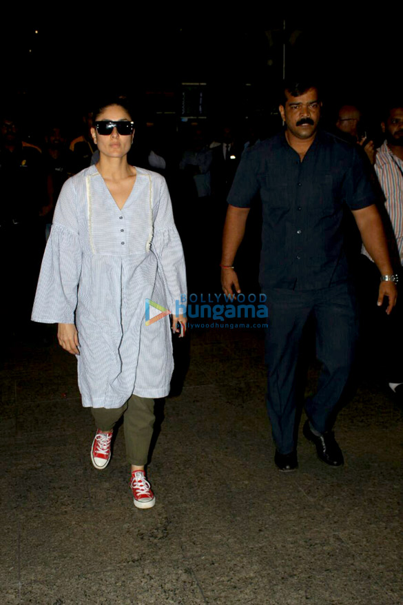 Kareena Kapoor Khan and baby Taimur Ali Khan snapped at the airport Kareena Kapoor Khan and baby Taimur Ali Khan snapped at the airport