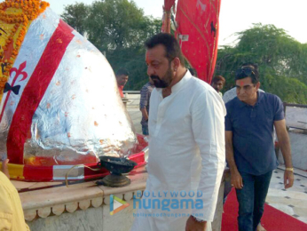 Sanjay Dutt visits a temple in Bikaner