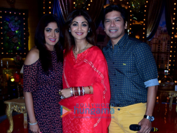 Shaan and wife Radhika shoot Karva Chauth special for Shilpa Shetty Kundra's show Aunty Boli Lagao Boli