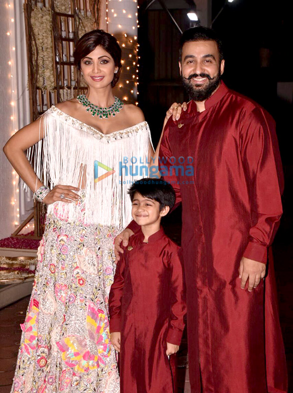 Celebs grace Shilpa Shetty’s Diwali bash Celebs grace Shilpa Shetty’s Diwali bash