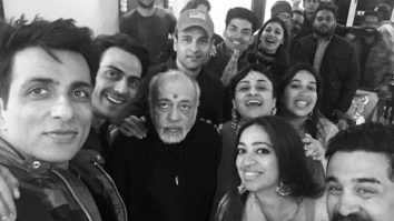 Sonu Sood shares his Paltan family’s photo as the film’s team bonds with each other