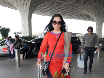 Aamir Khan, Akshay Kumar, Sunny Leone and others snapped at the airport