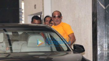 Akshay Khanna spotted at Ashutosh Govarikar’s office in Khar