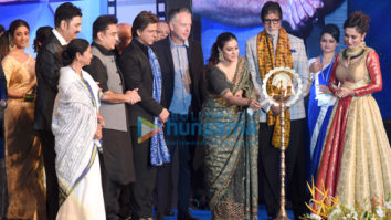 Amitabh Bachchan, Shah Rukh Khan and others grace the Kolkata International Film Festival Amitabh Bachchan, Shah Rukh Khan and others grace the Kolkata International Film Festival