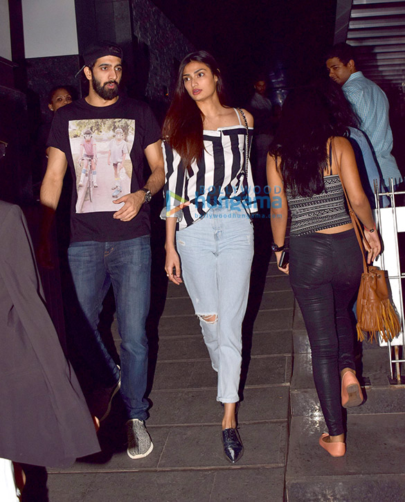 Athiya Shetty snapped in Bandra Athiya Shetty snapped in Bandra