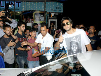 Ranveer singh spotted outside B-blunt, Khar in his new look