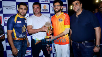 Sohail Khan and Aaditya Thackeray at a ‘Tony Premier League’ Match