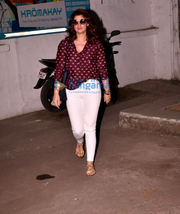 Twinkle Khanna snapped outside the salon Twinkle Khanna snapped outside the salon