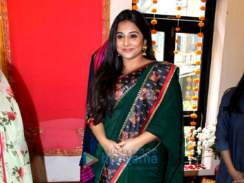 Vidya Balan and Manav Kaul promote 'Tumhari Sulu' at an outlet of Gopi Vaid