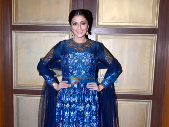 Aarti Chhabria and Tanishaa Mukerji snapped at the Jhelum store