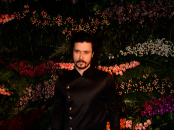 Celebs grace Anushka Sharma - Virat Kohli's Mumbai reception