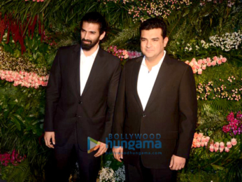 Celebs grace Anushka Sharma - Virat Kohli's Mumbai reception