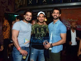 Celebs snapped at Ravi Dubey's birthday