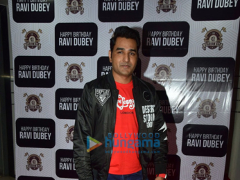 Celebs snapped at Ravi Dubey's birthday