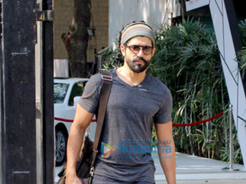 Farhan Akhtar snapped at Otters Club