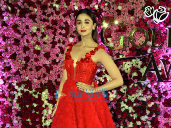 Jacqueline Fernandez, Bhumi Pednekar, Urvashi Rautela & other celebrities grace ‘Lux Golden Rose Awards 2017’ in Mumbai