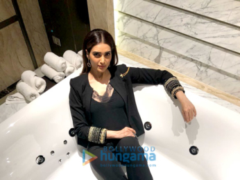 Karishma Tanna snapped at 'Table for two' chat show on Zee Cafe