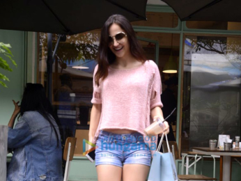 Shilpa Shetty and Elli Avram spotted at Kitchen Garden