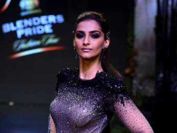 Sonam Kapoor walks the ramp for Tarun Tahiliani's at Blenders Pride Fashion Tour