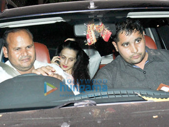 Ameesha Patel snapped outside Kromakay salon in Juhu