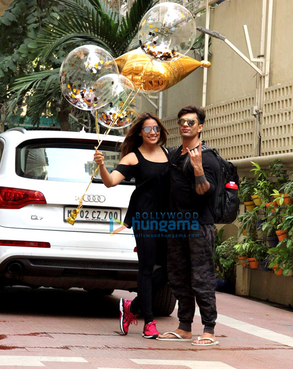 Bipasha Basu and Karan Singh Grover spotted in Bandra