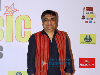 Celebs grace the 10th Mirchi Music Awards