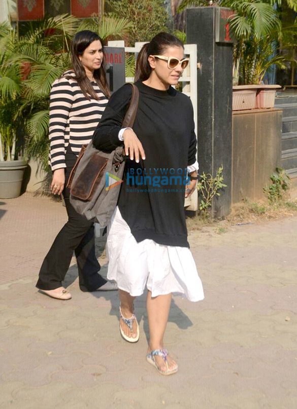 Kajol snapped at Vikram Phadnis store Kajol snapped at Vikram Phadnis store