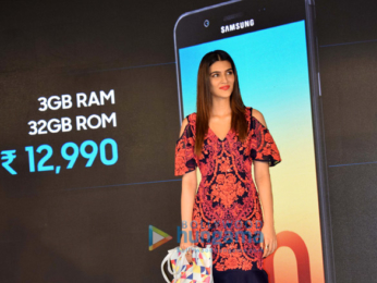 Kriti Sanon launches Samsung Galaxy On7 Prime
