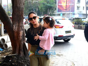 Mira Kapoor snapped with Misha Kapoor