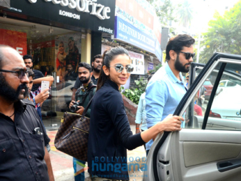 Rakul Preet spotted after lunch in Bandra