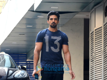 Saqib Saleem snapped outside his gym