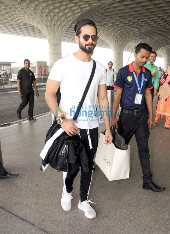 Shahid Kapoor, Soha Ali Khan, Pooja Chopra and others spotted at the airport Shahid Kapoor, Soha Ali Khan, Pooja Chopra and others spotted at the airport
