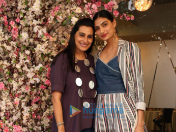 Celebs grace Mana Shetty's Charity Exhibition for Save The Children India