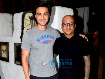 Ayush Sharma snapped at Hakim's Aalim salon in Bandra
